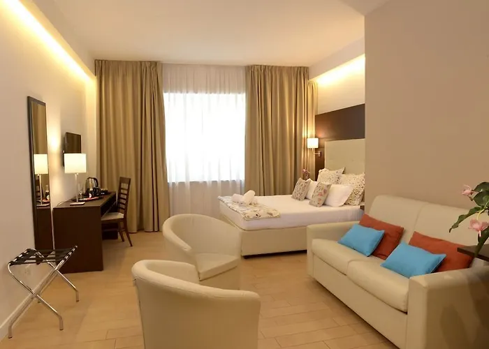 Chic&town Luxury Piazza Del Popolo 1 Konukevi 4*
